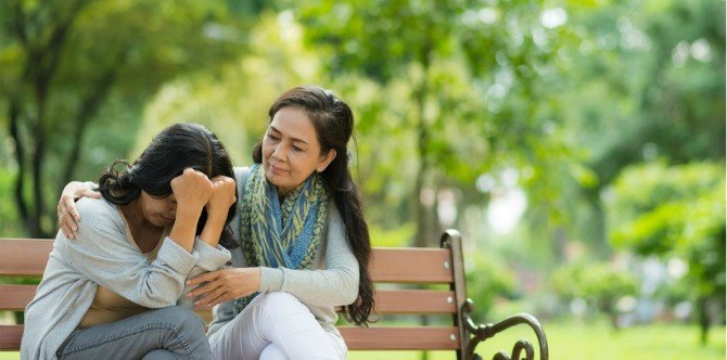 7 Cara Menghilangkan Rasa Sedih Setelah Kematian Anak, Jangan Biarkan Hidup Bersulam Duka