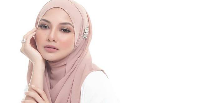 Neelofa Kongsi Tips Berniaga Mencecah 50 Juta Jualan