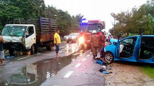 Guru Maut, Lima Pelajar Cedera Parah Dalam Kemalangan