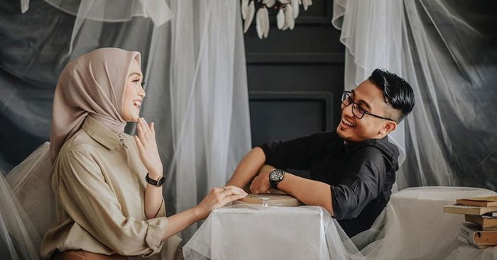 Lelaki Ujar Rasa Sayang Melalui Gerak Geri Badan, Bukan Kata-Kata - Anda Setuju Atau Tidak?