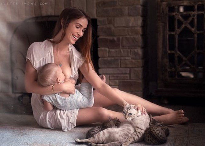 12 Gambar Ibu Menyusui Bayi Yang Menakjubkan Pada Tahun 2016