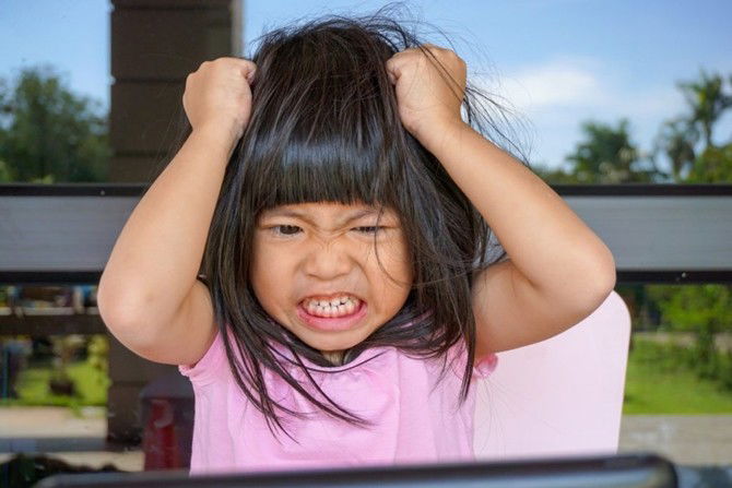 Kelakuan Anak Membimbangkan Ibu, Waspada Dengan 5 Tingkah Laku Pelik Ini