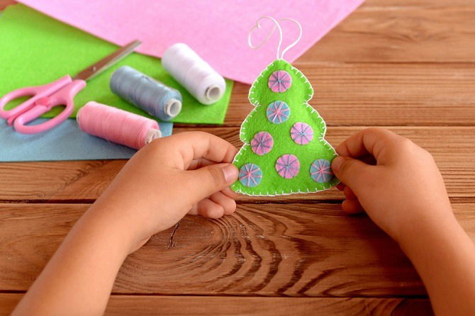 7 Idea Permainan DIY Yang Mudah dan Menarik Untuk Anak Anda