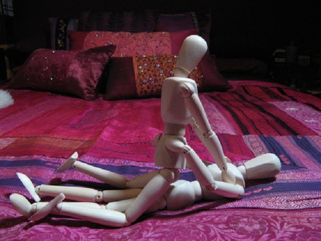 cara bakar kalori, senaman bakar kalori paling cepat, senarai senaman membakar kalori, senaman bakar kalori tinggi, cara membakar kalori saat tidur, cara membakar kalori tanpa olahraga, gerakan paling banyak membakar kalori,