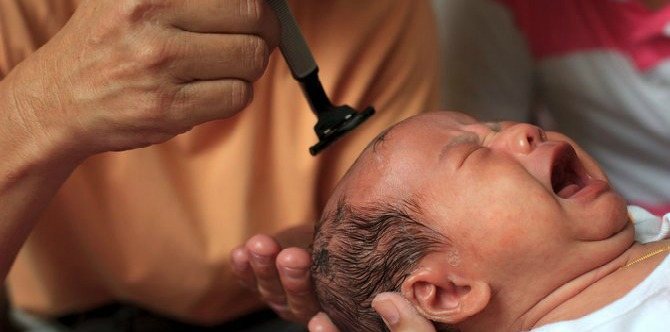 Rambut Bayi Yang Tumbuh Selepas Dicukur Lebih Lebat? Ya Atau Tidak?