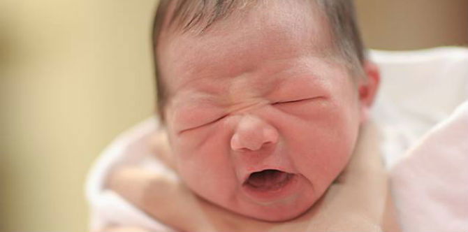 Bayi Batuk Masa Menyusu Dan Saya Takut Dia Akan Tercekik. Adakah Ia Bahaya?