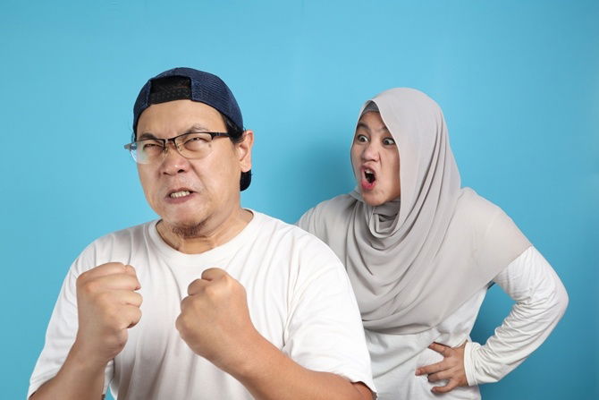 Para Suami, Jangan Sebut 9 Ayat Ini Pada Si Isteri, Kalau Tak... Tidur Luar Jawabnya!