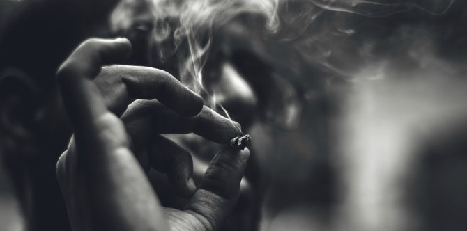 Ibu Hamil Kurang Makan Daging Bakal Melahirkan Anak Yang Jadi Perokok