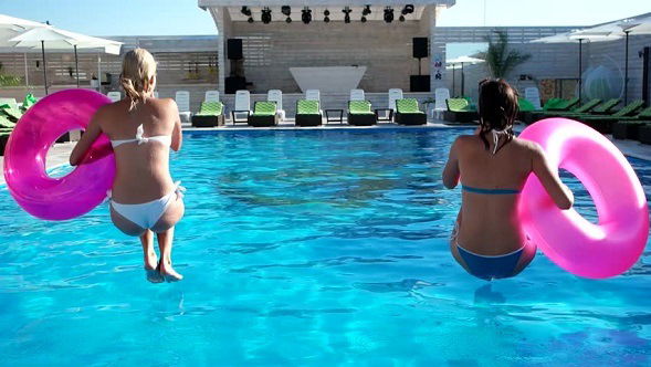 Betul ke haid akan hilang sekejap bila anda masuk dalam air atau berenang?