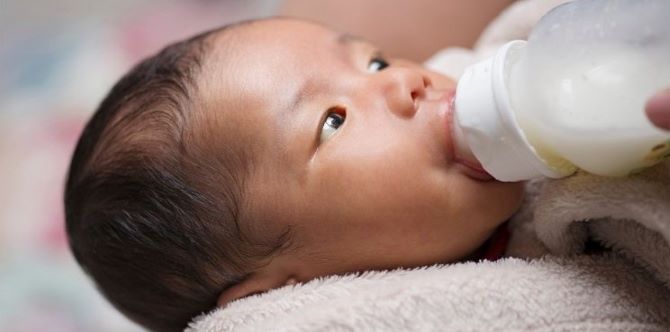 Bolehkah Bayi Saya Minum Susu Lembu? Ini Cara Untuk Tahu Anak Serasi Atau Tidak