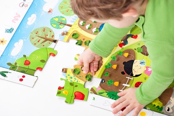 perkembangan anak usia 35 bulan, perkembangan anak umur 35, perkembangan anak, tumbesaran anak, perkembangan anak umur 35 bulan, perkembangan anak umur 2 tahun 11 bulan, perkembangan anak usia 35 bulan, perkembangan anak usia 2 tahun 10 bulan, usia anak, perkembangan si kecil, perkembangan kanak-kanak, perkembangan si manja, tumbesaran si kecil, tumbesaran kanak-kanak