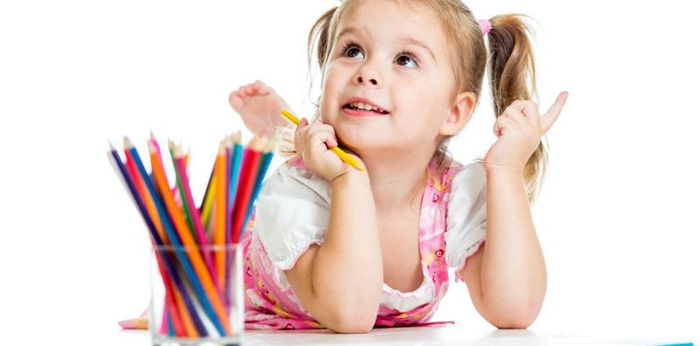 Anak 3 tahun 8 bulan seperti ada "dunia fantasi" sendiri - Mengapa?