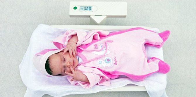 Selalu Down Bila Timbang Berat Anak Di KK, Lakukan 7 Tips Ini Kalau Nak Bayi Cepat Naik Berat