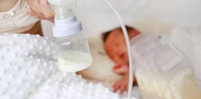Bayi Ini Kena Kerosakan Otak Akibat Minum Susu Badan Yang Dipam!