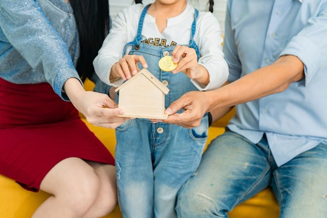 5 Soalan yang Ibu Bapa Perlu Tahu Sebelum Memilih Bank untuk Membuat Simpanan