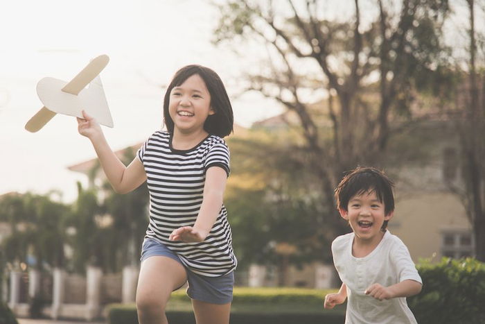 Tips to harness the power of your parenting style to raise resilient children
