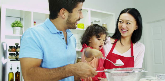 5 Tips Didik Anak Buat Ibu Bapa Moden, Panduan Keibubapaan Kini Hanya Di Hujung Jari!