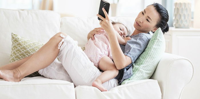 Kalau Sayangkan Anak Tutup Telefon Bimbit Itu, Jangan Biarkan Mereka Terabai Kasih Sayang Anda