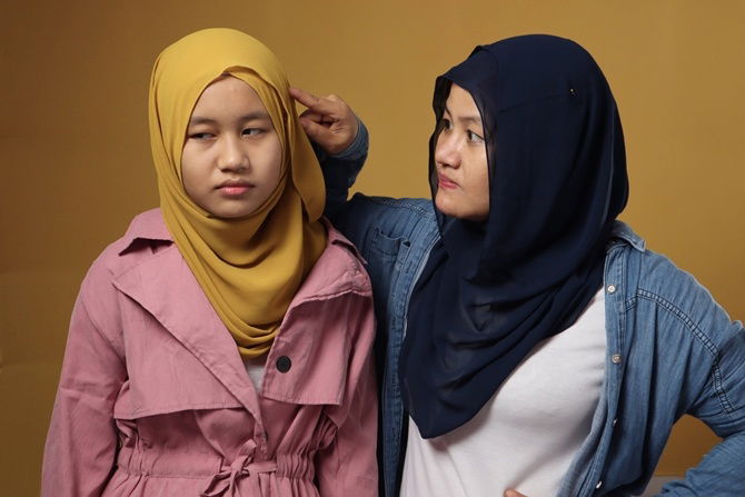 15 Ways To Label You As Parents Who Are Too Strict
