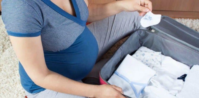 Hospital bag checklist on what to pack: New mum guide