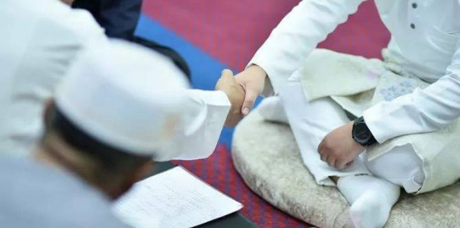 Poligami Dalam Islam: Poligami Maksud, Syarat Poligami & Hukum Poligami Tanpa Izin Istri