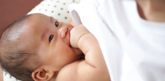 Ready Nak Menyusukan Si Kecil Sampai 2 Tahun? Ibu Perlukan 8 Barang UTAMA Ini