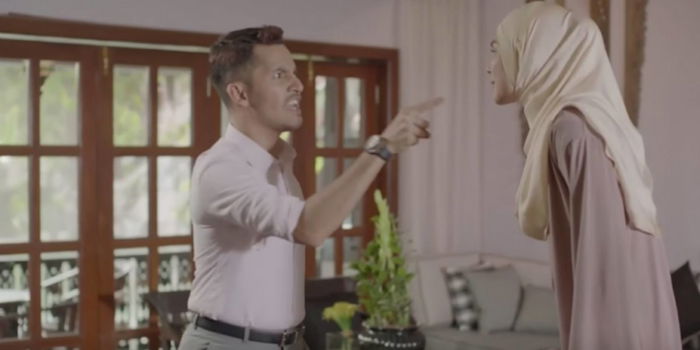 Tengok Rumah Tangga Orang Retak, Tapi Jangan Banding Kebahagiaan Anda Dengan Orang Lain