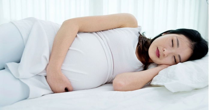 Tips for Sleeping on Your Side to Avoid Stillbirth