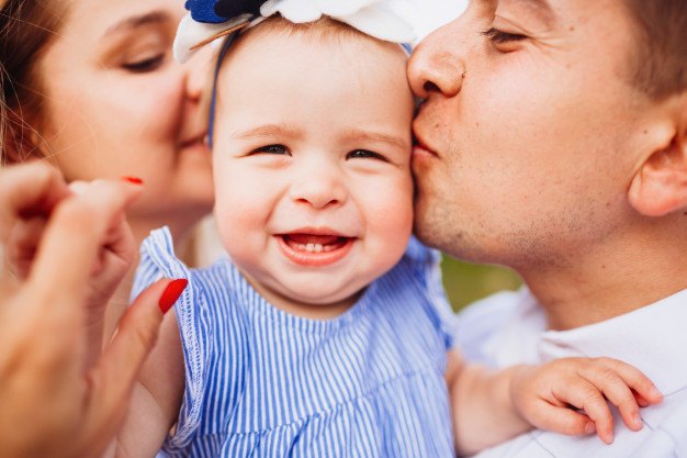 Bonding Dengan Anak Penting Untuk Perkembangan Mereka, Ini Perbezaan Bonding Dengan Ibu & Ayah