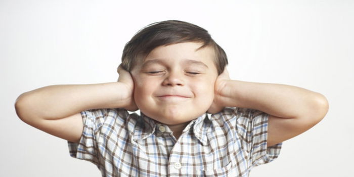 Ini 3 Sebab Kenapa Anak Selalu Buat Tak Dengar Apa Anda Cakap, Ketahui Apa Itu Selective Hearing