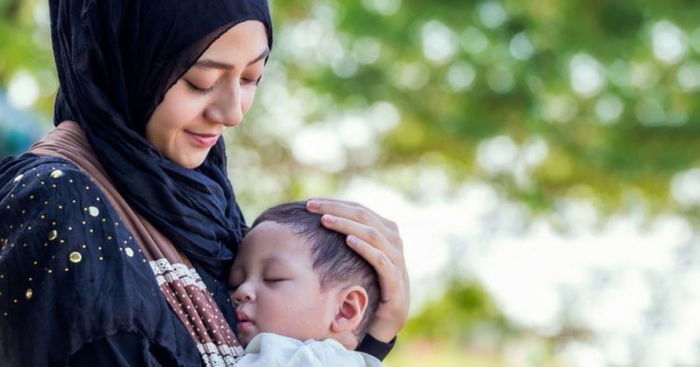 Bagaimana Ibu-Ibu Bekerja Sambil Menjaga Anak Waktu PKPB? Ibu Tunggal Ini Berkongsi Pengalaman