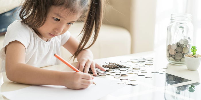 Can Financial Management Be Easy? 5 Things You Should Be Doing As A Parent