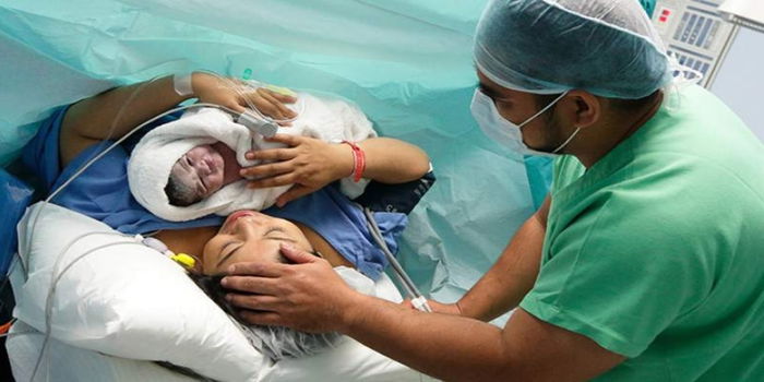 5 Cara Berpantang Selepas Bersalin Pembedahan, Tips Dikongsikan Confinement Lady!