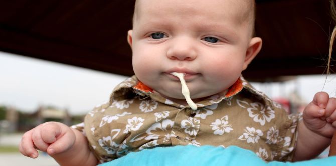 Ketahui Perbezaan Refluks GER dan GERD Pada Bayi, GERD Dikatakan Lebih Serius!