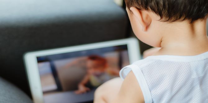 Awas, Perkembangan Anak Merosot Puncanya Daripada Ibu Bapa, Elakkan Perkara Berikut!