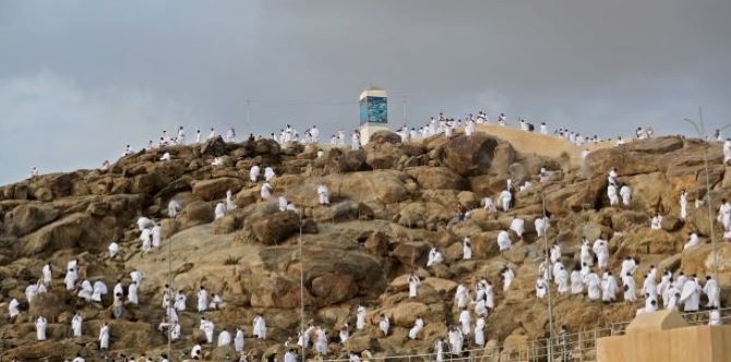 Doa Hari Arafah Adalah Waktu Paling MUSTAJAB, Ambil 1 Jam Sahaja Lepas Asar Nanti