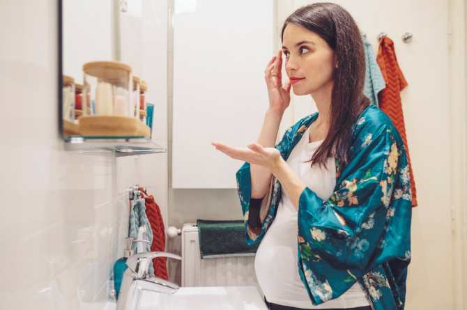 Moisturizer Terbaik Dan Selamat Untuk Ibu Hamil Dan Bayi Dalam Kandungan, Ini Pilihan Top 8 Terbaik!