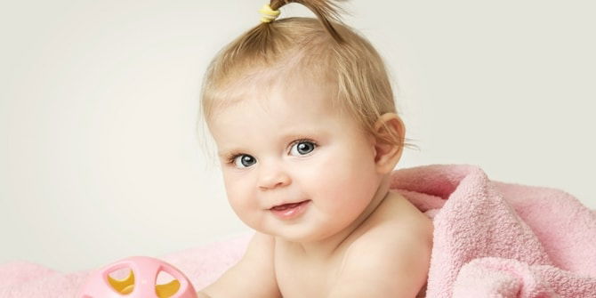 60 Pilihan Gabungan Nama Anak Perempuan Modern Huruf A-D, Untuk Baby Girl Anda Yang Bakal Lahir!