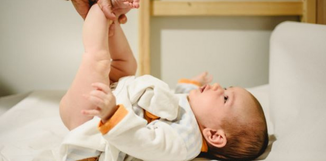 Jenis Najis Bayi: Kenali Warna Normal Mengikut Usia, Ia Penting Kesan Sebarang Komplikasi
