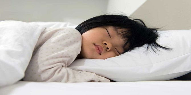 Adab Kejut Anak Dari Tidur Supaya Badan Segar, Otak Cerdas Sepanjang Hari!