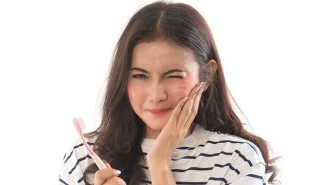 Kembalikan Kenikmatan Hidup dengan Sensodyne Repair & Protect Deep Repair