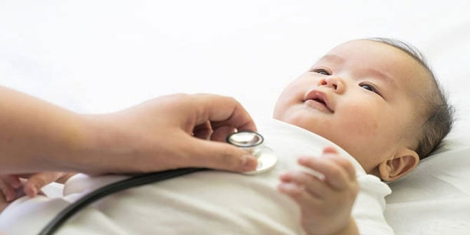 Jantung Bayi Berbunyi 'Murmur': Ini Punca, Gejala & Rawatan