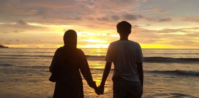 4 Cara Berdepan Suami/Isteri Yang Kuat Berahsia, Elak Jadi Silent Killer Dalam Hubungan!