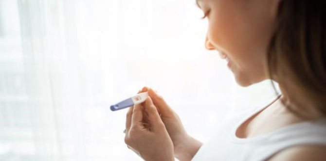 7 Tanda Hamil 2 Minggu Yang Buat Ramai Ibu Keliru, Waktu Inilah Sesuai Buat Ujian Kehamilan!