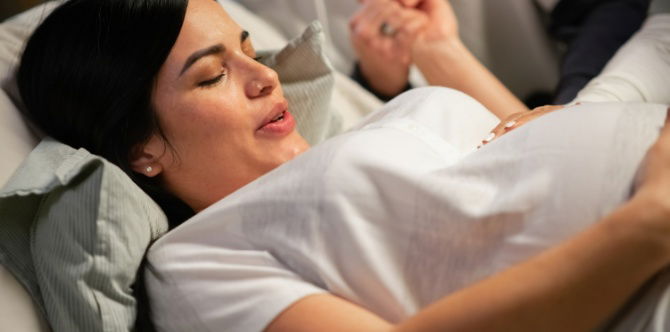 HypnoBirthing: Cara Mudah Bersalin & Bantu Ibu Tenang Berdepan Contraction Bersalin
