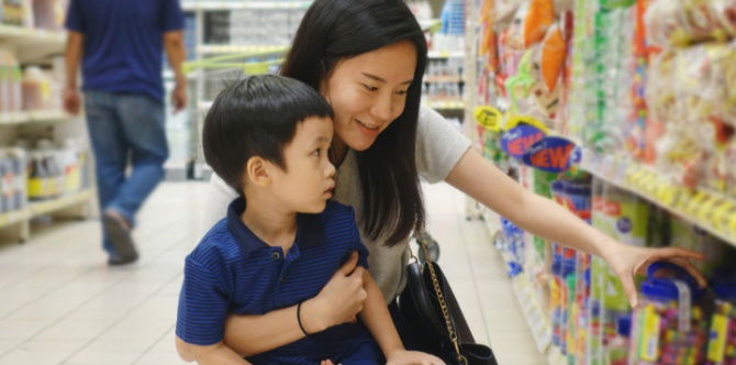 Menerokai Persekitaran: Memperkenalkan Kanak-Kanak Autistik Kepada Pelbagai Persekitaran Luar