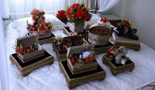 20 Idea Hantaran Kahwin Yang Menarik & Amat Berguna Buat Suami Isteri