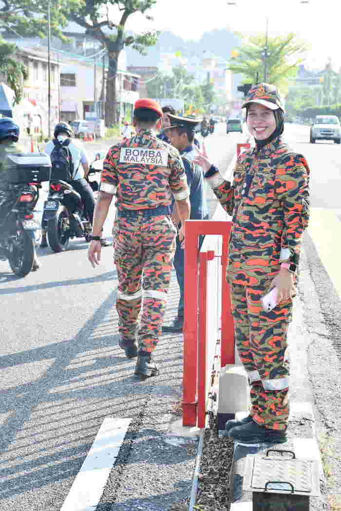 Superwoman Barisan Hadapan: Pengorbanan Demi Tanggungjawab & Kemanusiaan