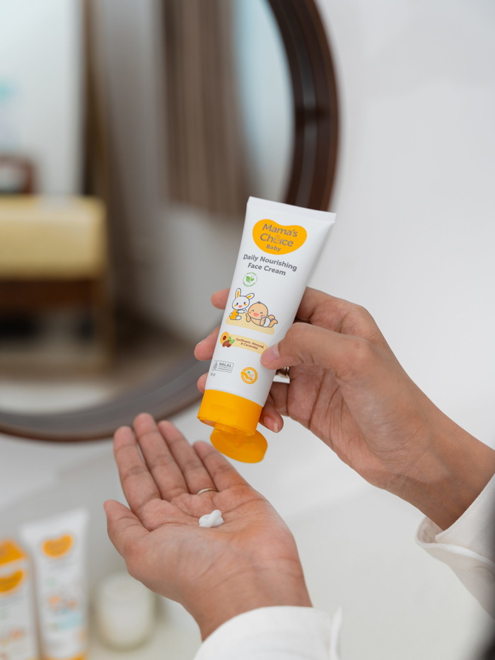 Cara Membantu Kulit Bayi Capai Kematangan Penuh, Panduan Agar Kulit Si Manja Kuat & Sihat