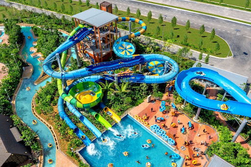 Mencari Aktiviti Hujung Minggu dengan Harga Berbaloi? Jom Terokai 4 Taman Tema Terkemuka di Malaysia Ini